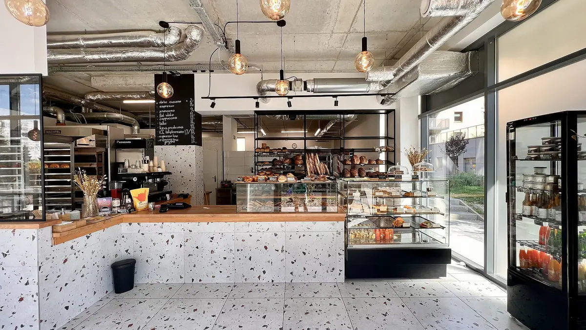 Corn Dolly Bakery – bakery in Warrenpoint town centre